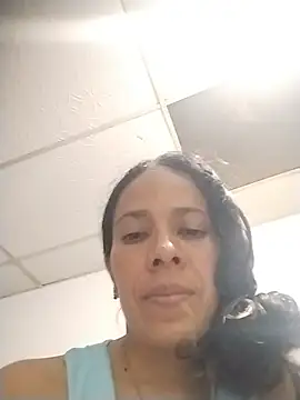 Bootycallhot online show from 9, 7, 2026