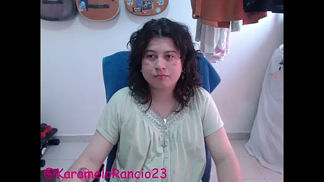Smoke trip Alicia online show from 9, 3, 2025