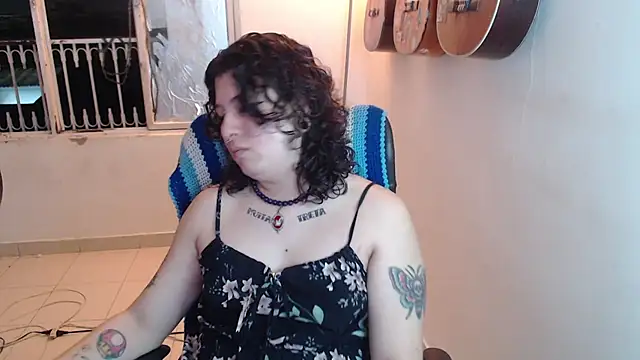 Smoke trip Alicia online show from 21, 11, 2025