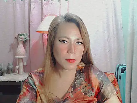 Snapshot of shanecummer chatting on 4, 10, 2025 shanecummer online show from 4, 10, 2025