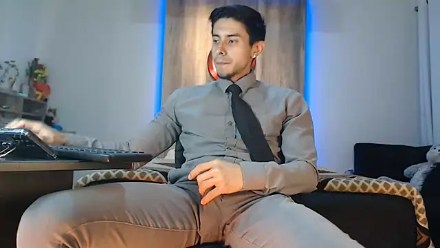 Andrew 4  online show from 15, 9, 2025