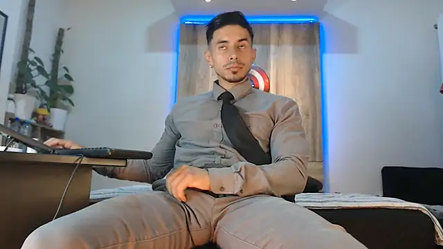 Andrew 4  online show from 24, 2, 2026