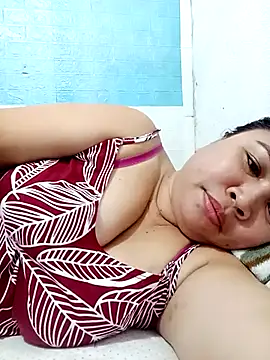 XXLorie 02 online show from 14, 2, 2026