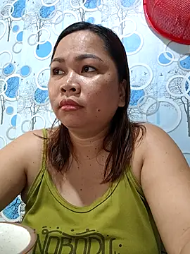 XXLorie 02 online show from 5, 6, 2026