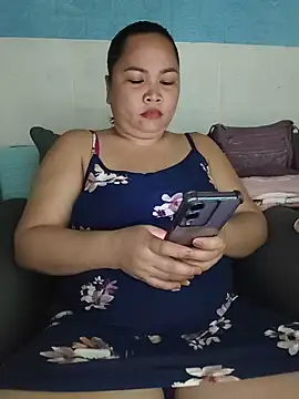 XXLorie 02 online show from 3, 7, 2026