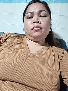 XXLorie 02 online show from 20, 7, 2026