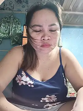 XXLorie 02 online show from 21, 7, 2026