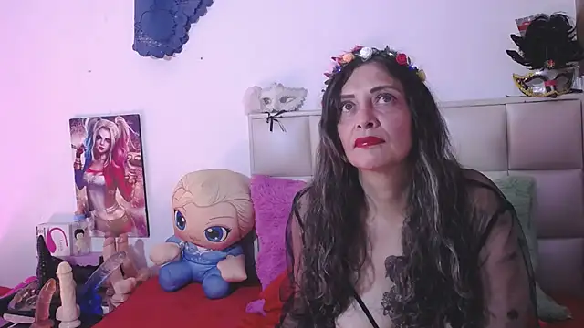 VIKY HOTT online show from 15, 12, 2024