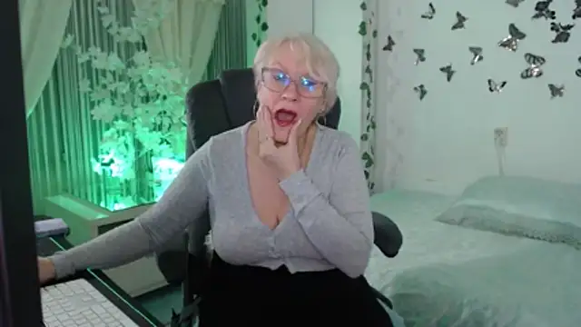 Ghertrude52 online show from 18, 2, 2026