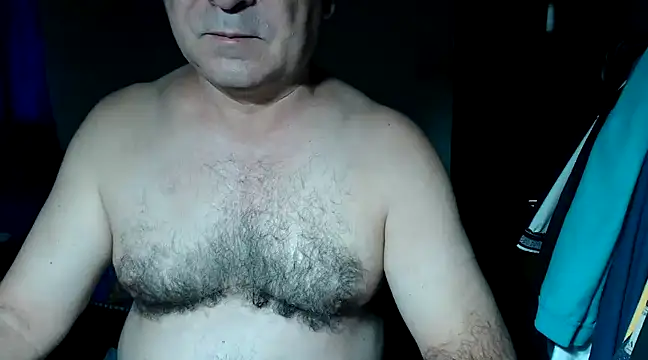 Snapshot of ferdinad20 chatting on 6, 12, 2024 ferdinad20 online show from 6, 12, 2024