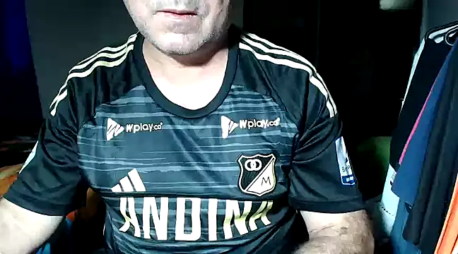 Snapshot of ferdinad20 chatting on 24, 1, 2025 ferdinad20 online show from 24, 1, 2025