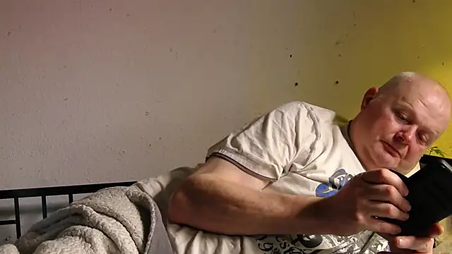 Vandrino online show from 8, 3, 2025