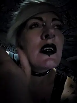 PinkTheHawk online show from 10, 2, 2025