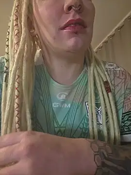 PinkTheHawk online show from 10, 7, 2026