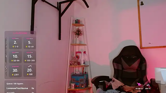 karlavittar online show from 8, 3, 2025