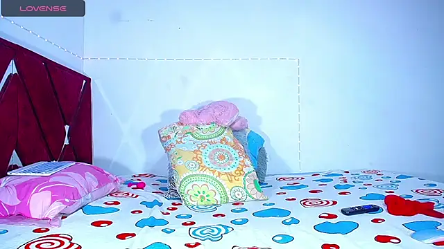 DanisaBrown online show from 14, 12, 2024