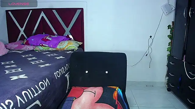 DanisaBrown online show from 7, 3, 2025