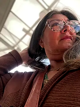 emma tour online show from 16, 12, 2025