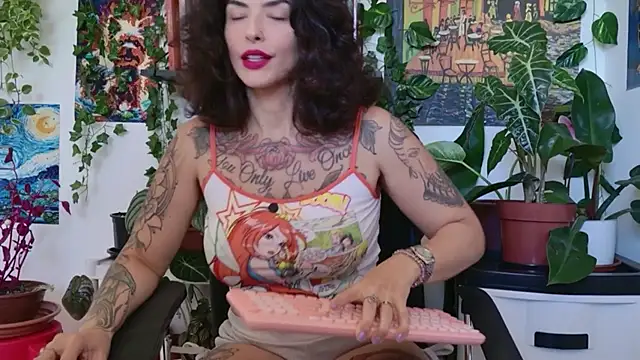 TaliMajesty online show from 28, 4, 2026