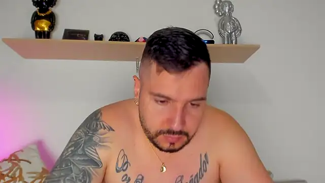 camilo restrepo21 online show from 23, 9, 2025