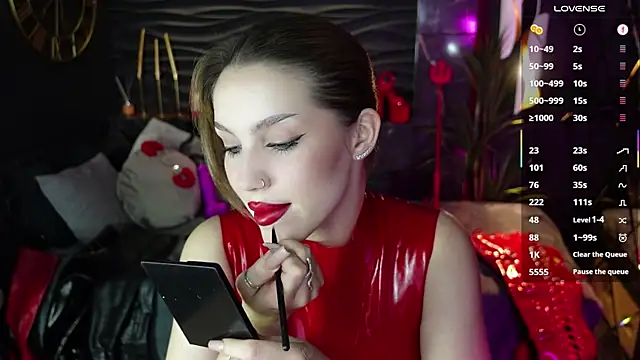 Snapshot of MistressDarsy chatting on 15, 10, 2025 MistressDarsy online show from 15, 10, 2025