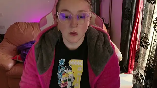 kisicaxx online show from 20, 1, 2025