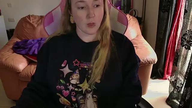 kisicaxx online show from 21, 1, 2025