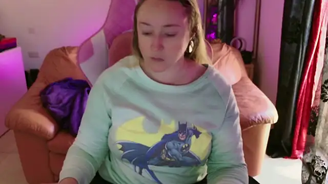 kisicaxx online show from 23, 1, 2025