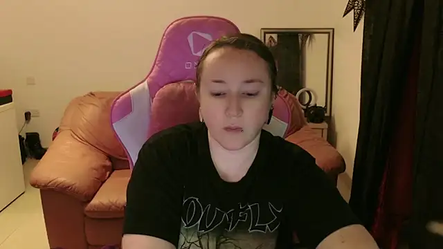 kisicaxx online show from 26, 1, 2025