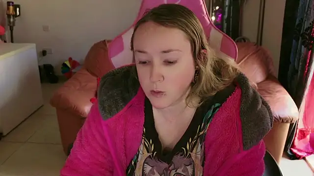 kisicaxx online show from 31, 1, 2025