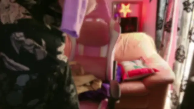 kisicaxx online show from 28, 2, 2025