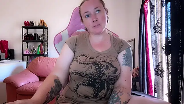 kisicaxx online show from 21, 9, 2025