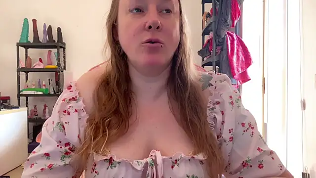 kisicaxx online show from 7, 8, 2026