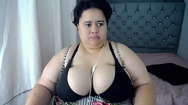 hotlesby4uxxx online show from 16, 12, 2024