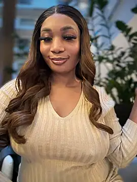 Snapshot of __Nessa__ chatting on 20, 12, 2024 Nessa online show from 20, 12, 2024