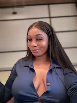 Snapshot of __Nessa__ chatting on 18, 1, 2025 Nessa online show from 18, 1, 2025