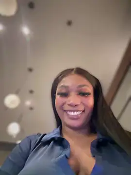 Snapshot of __Nessa__ chatting on 18, 1, 2025 Nessa online show from 18, 1, 2025