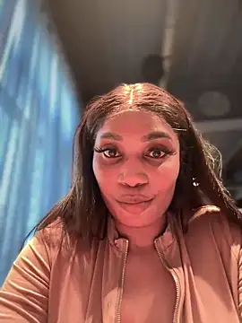 Snapshot of __Nessa__ chatting on 2, 2, 2025 Nessa online show from 2, 2, 2025