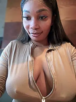 Snapshot of __Nessa__ chatting on 21, 2, 2025 Nessa online show from 21, 2, 2025