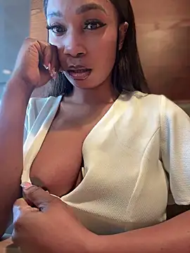 Snapshot of __Nessa__ chatting on 23, 2, 2025 Nessa online show from 23, 2, 2025