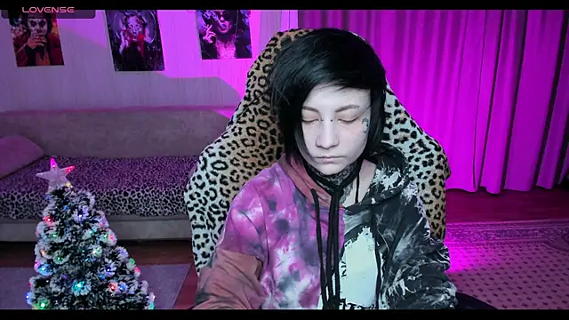 Snapshot of acid_trip1l chatting on 12, 12, 2024 acid trip1l online show from 12, 12, 2024