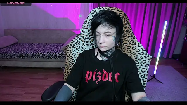 Snapshot of acid_trip1l chatting on 10, 2, 2025 acid trip1l online show from 10, 2, 2025