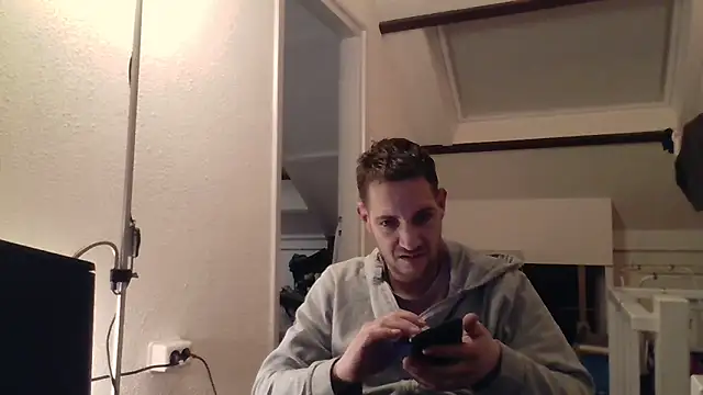 Snapshot of Bizzyjustin chatting on 19, 3, 2026 Bizzyjustin online show from 19, 3, 2026