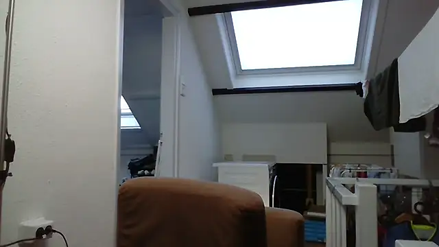 Snapshot of Bizzyjustin chatting on 19, 3, 2026 Bizzyjustin online show from 19, 3, 2026