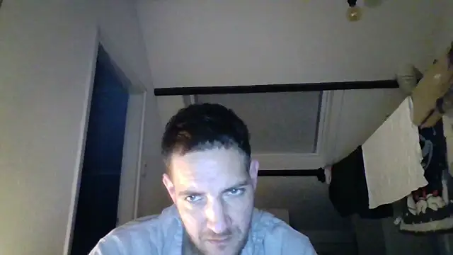 Snapshot of Bizzyjustin chatting on 21, 3, 2026 Bizzyjustin online show from 21, 3, 2026