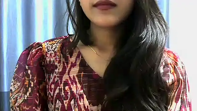 Snapshot of selen_5 chatting on 4, 12, 2024 selen 5 online show from 4, 12, 2024