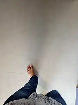 Big boss ind online show from 24, 11, 2025