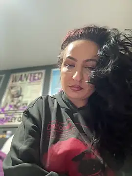 Snapshot of itsCassie chatting on 28, 1, 2025 itsCassie online show from 28, 1, 2025