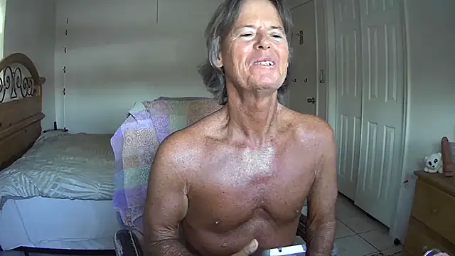 nakeedcowboi65 online show from 17, 7, 2026