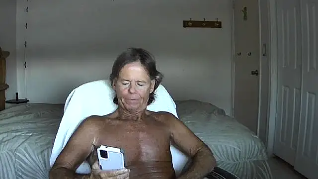nakeedcowboi65 online show from 25, 7, 2026